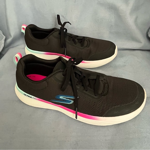 Skechers Ultra Go Sneakers Womens Size 8.5 - Picture 4 of 9
